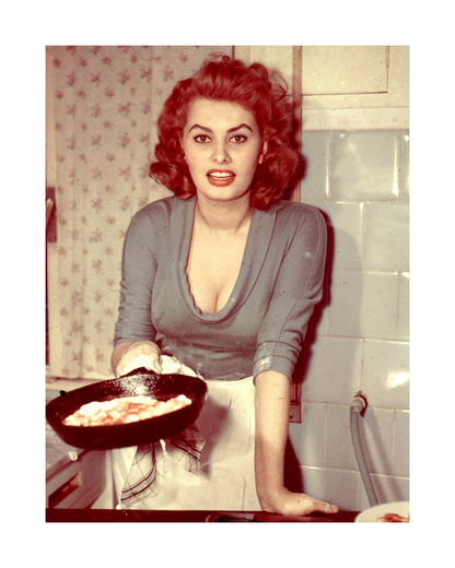 Sophia Loren Cooking an Omelette