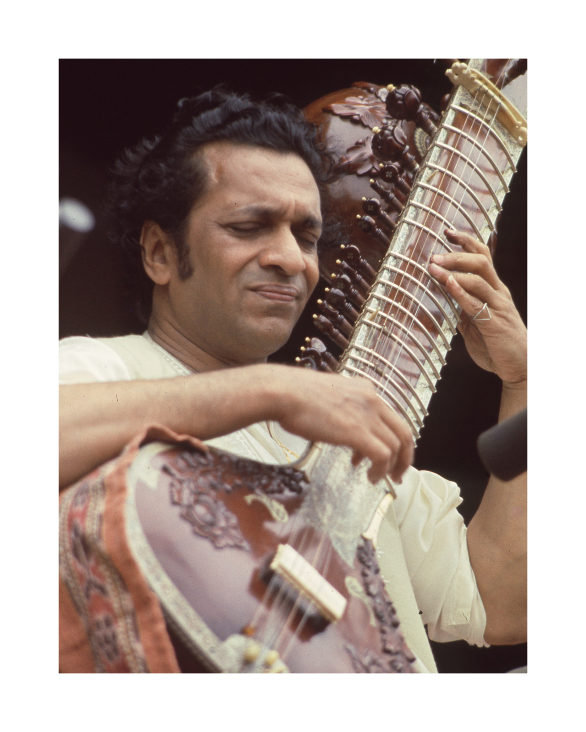 Ravi Shankar Playing Sitar on Stage