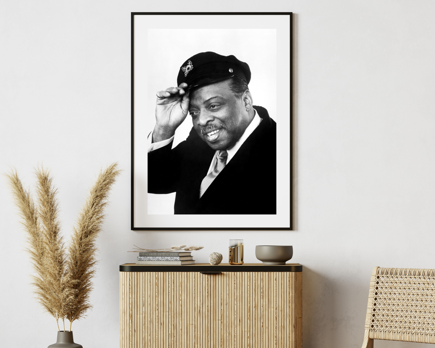 Johnny Cash joue de l'harmonica