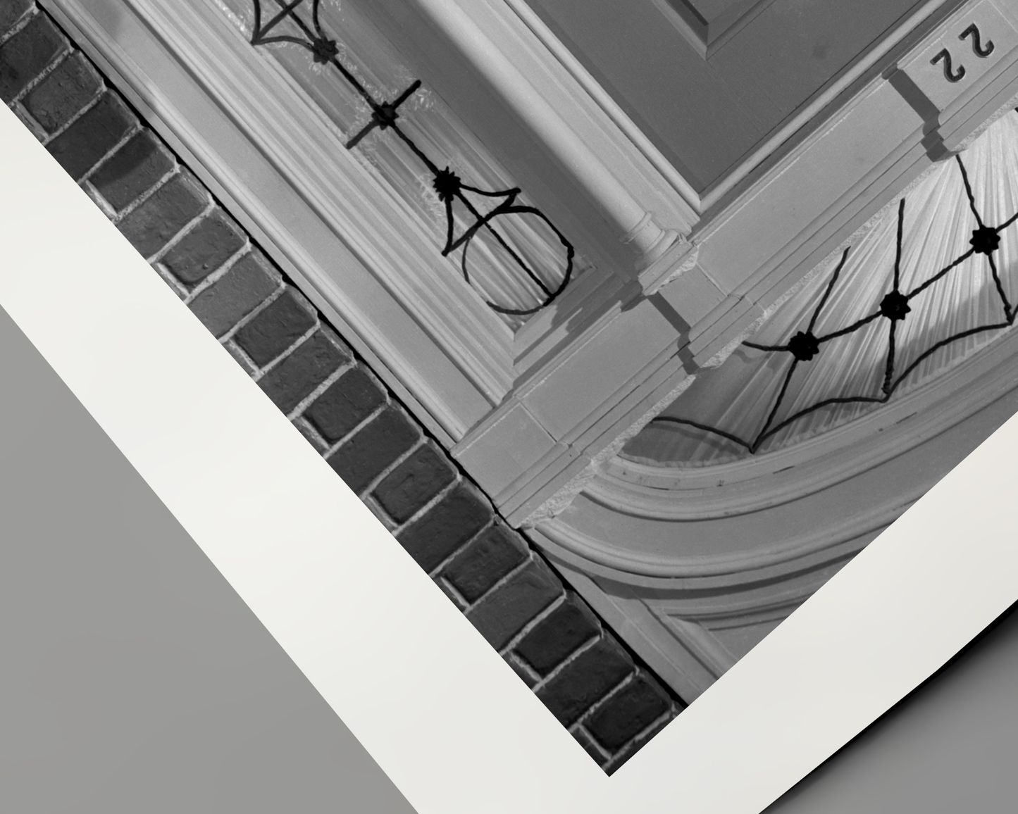 Johnny Cash joue de l'harmonica