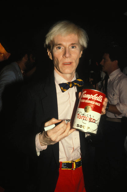 Johnny Cash spielt Mundharmonika