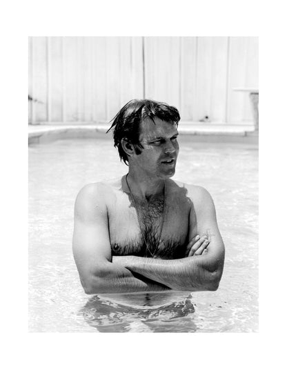 Johnny Cash spielt Mundharmonika