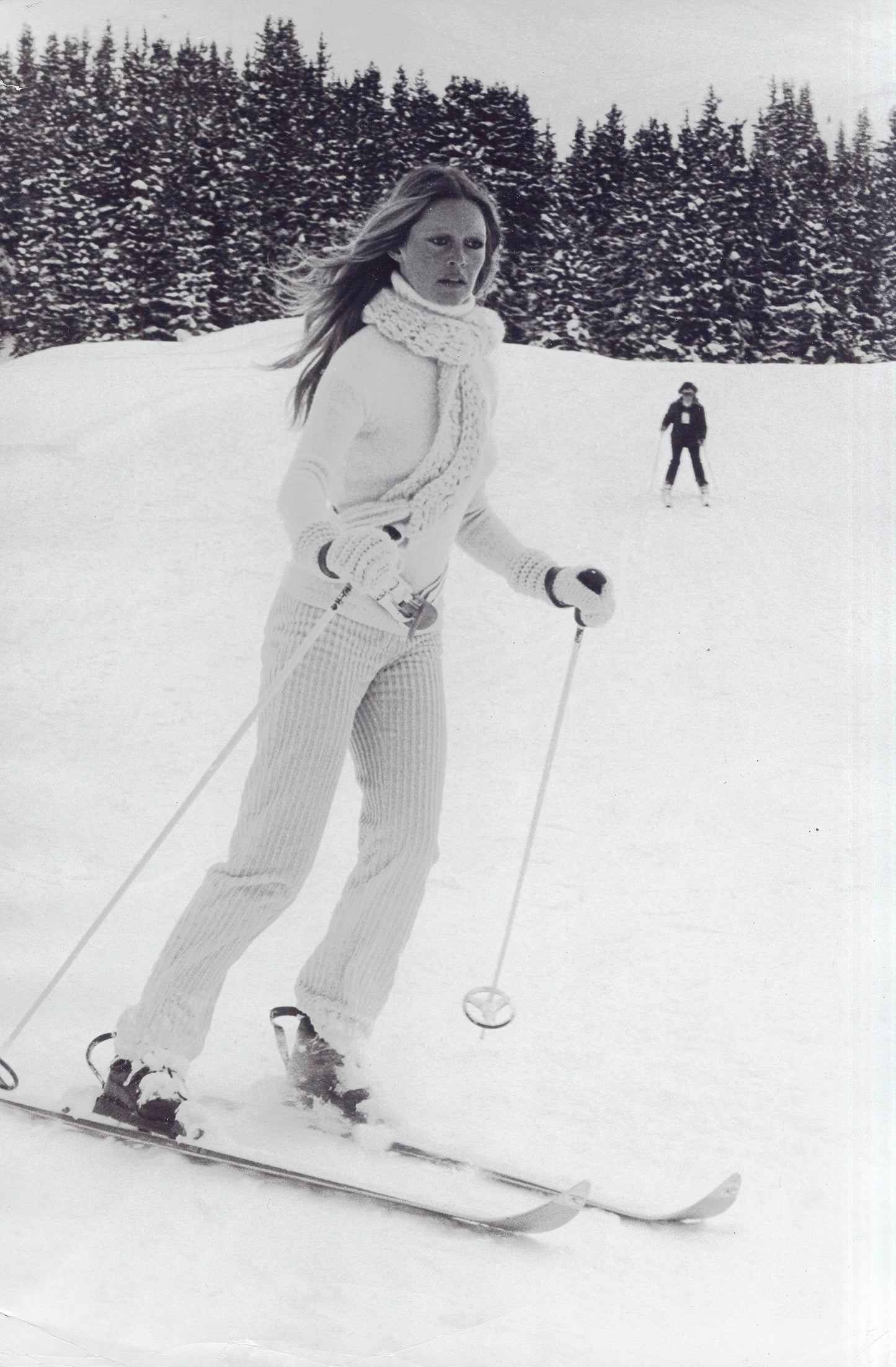 Brigitte Bardot Skiing in Switzerland