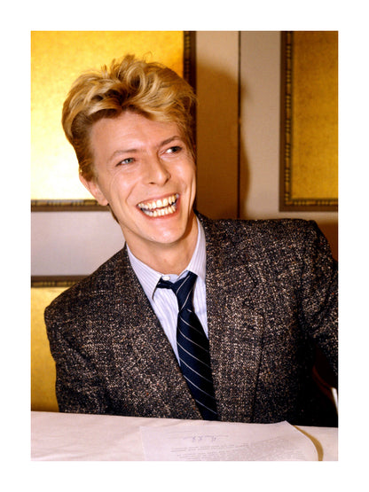 Johnny Cash spielt Mundharmonika