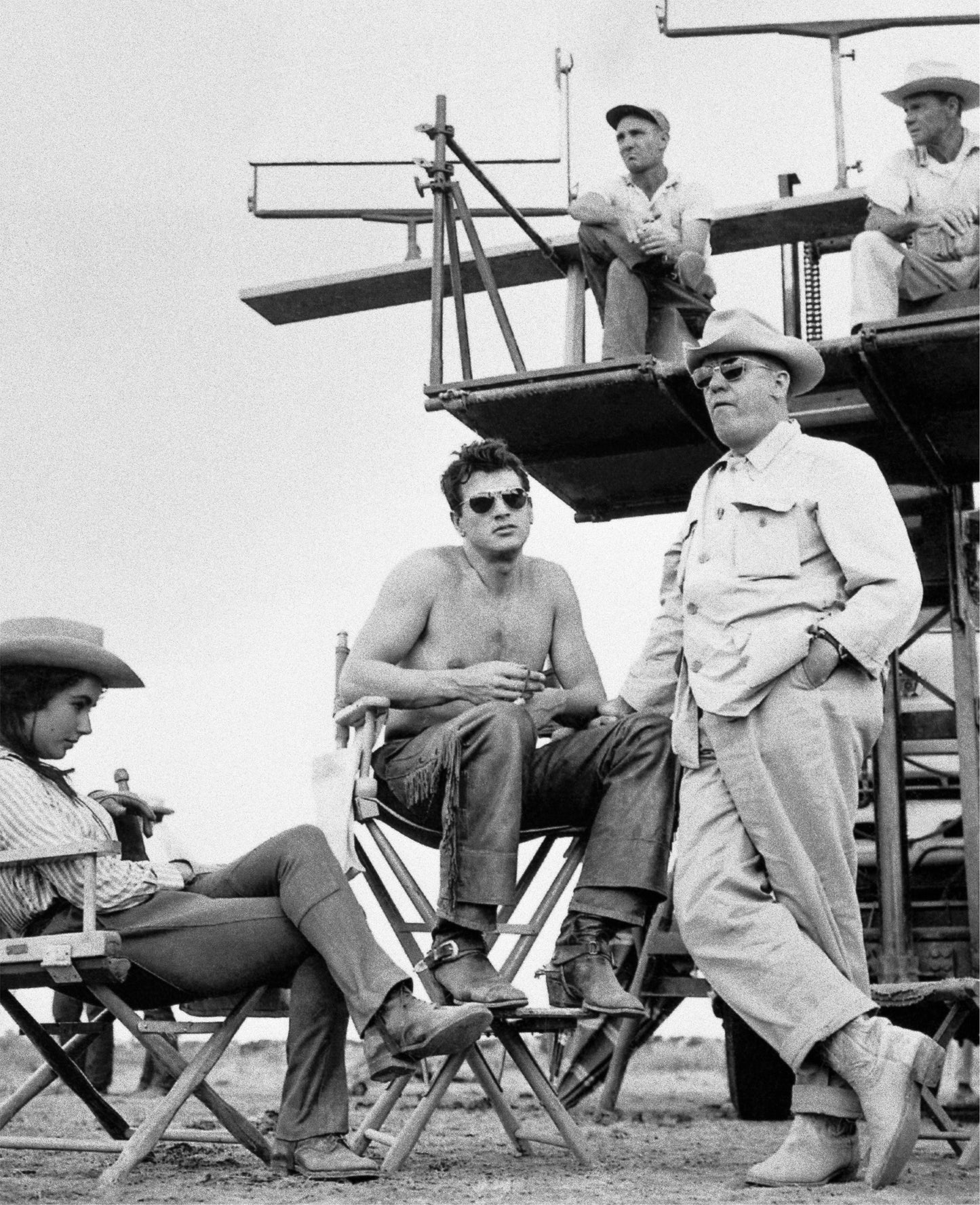 Elizabeth Taylor, Rock Hudson, and George Stevens on the Set of Giant