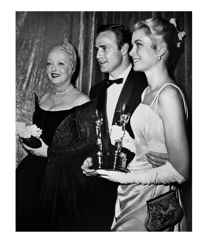 Bette Davis, Marlon Brando et Grace Kelly aux Oscars