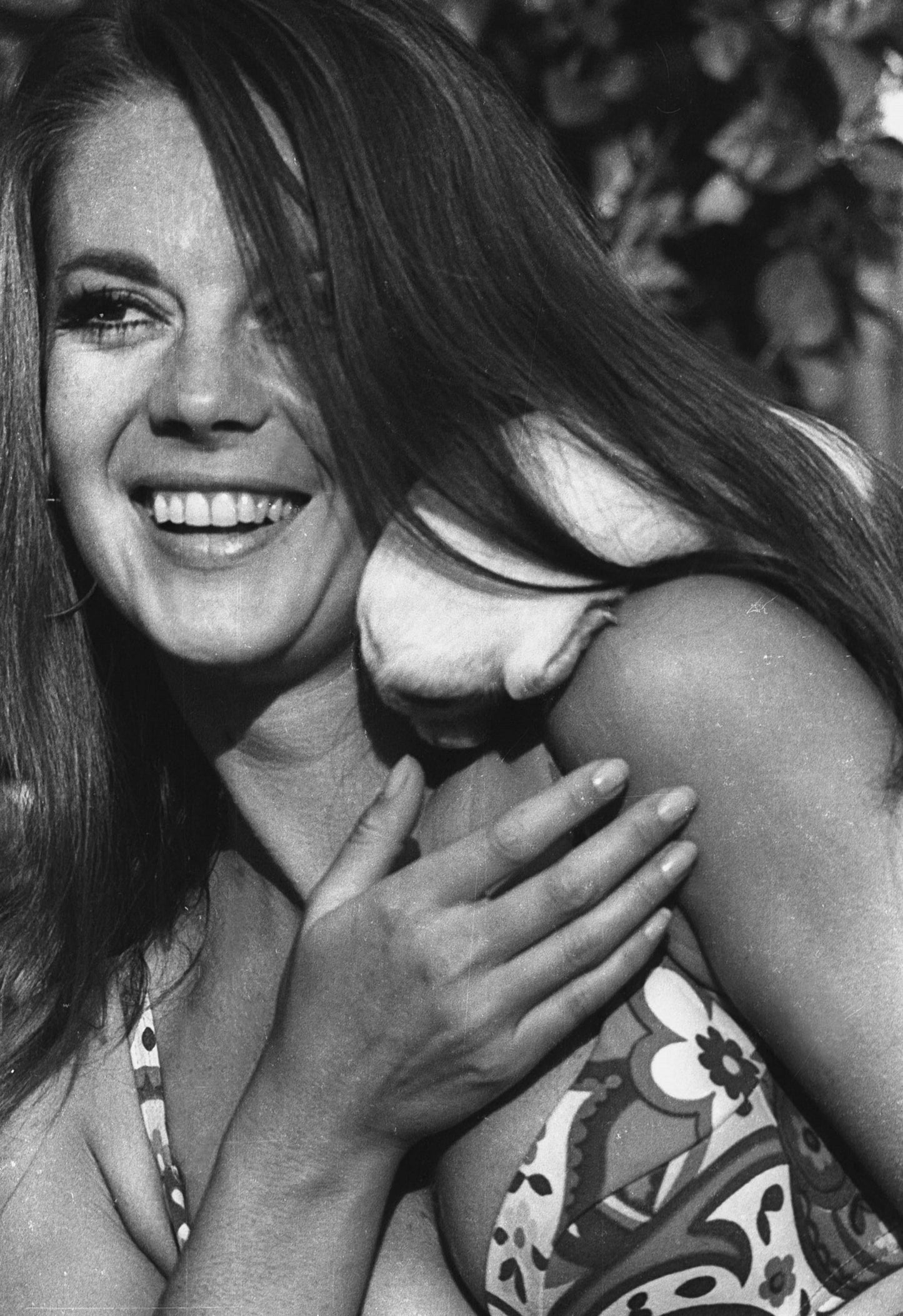 Natalie Wood with Guinea Pig