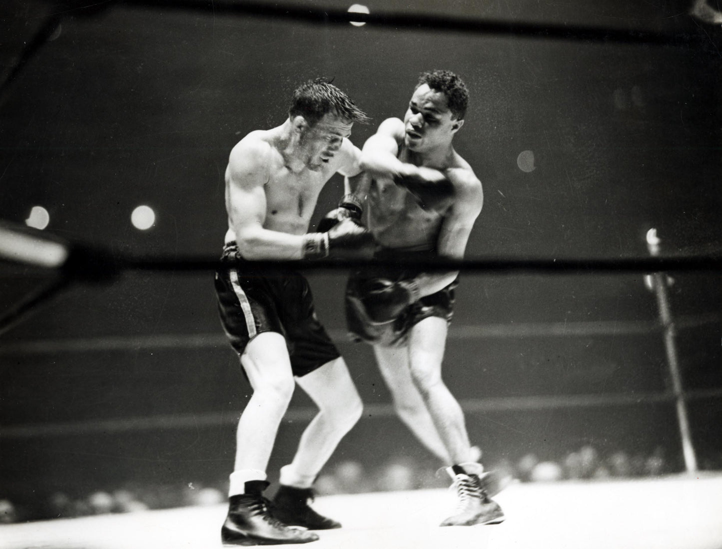 Joe Louis en combat de boxe