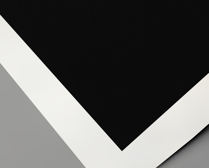 Johnny Cash joue de l'harmonica