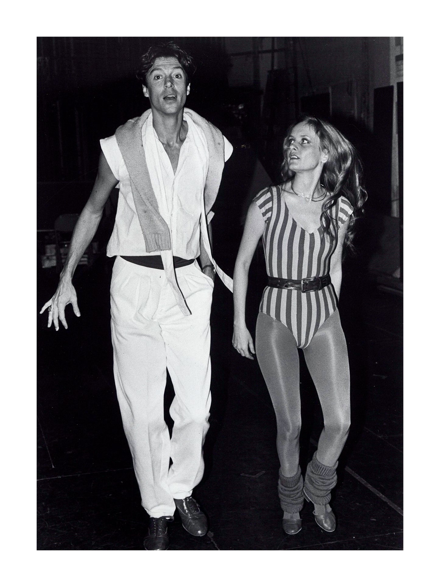 Johnny Cash spielt Mundharmonika