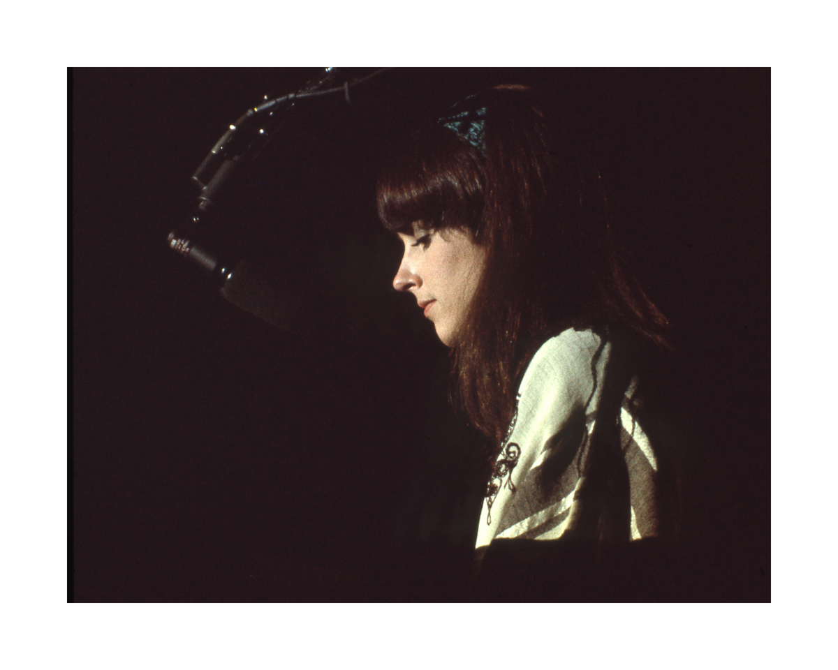 Grace Slick on Microphone at Monterey Pop