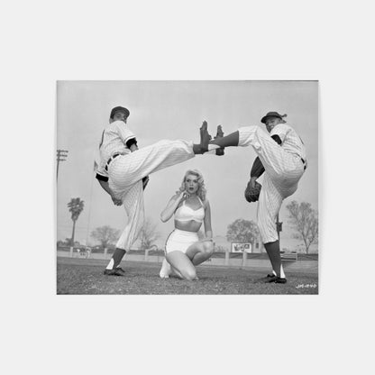 Jayne Mansfield with Baseball Players