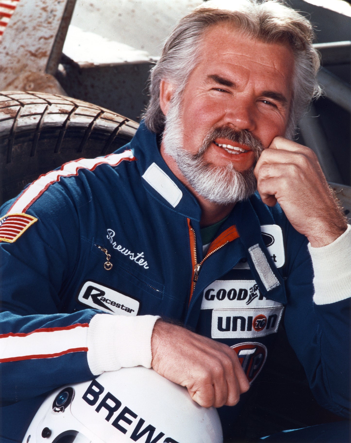 Johnny Cash spielt Mundharmonika