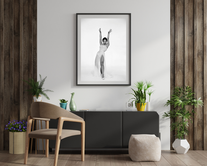 Johnny Cash joue de l'harmonica