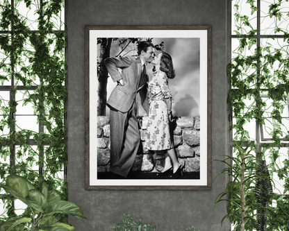 Johnny Cash joue de l'harmonica