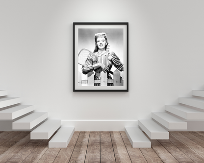 Johnny Cash joue de l'harmonica