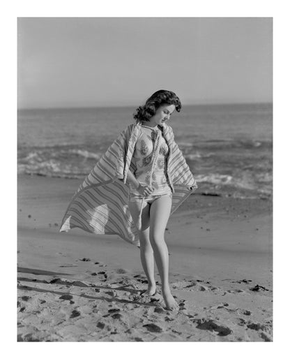 Susan Hayward Walking on the Beach