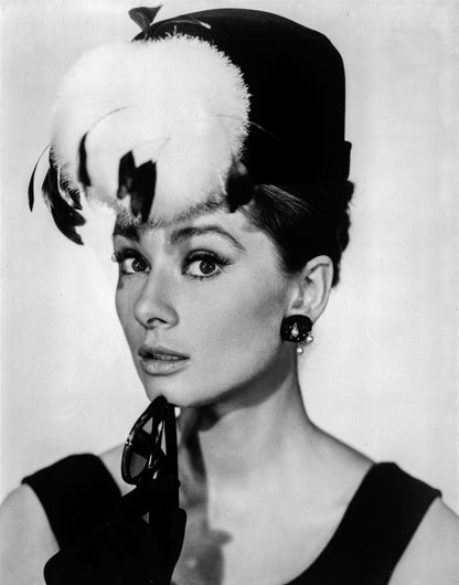 Le chapeau à plumes de Breakfast at Tiffany's d'Audrey Hepburn