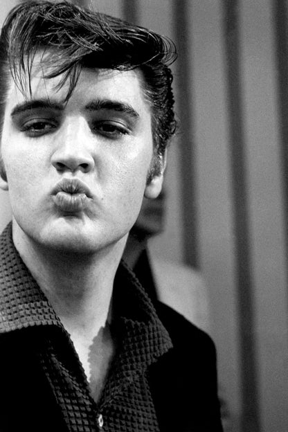 Elvis Presley "The Kiss"