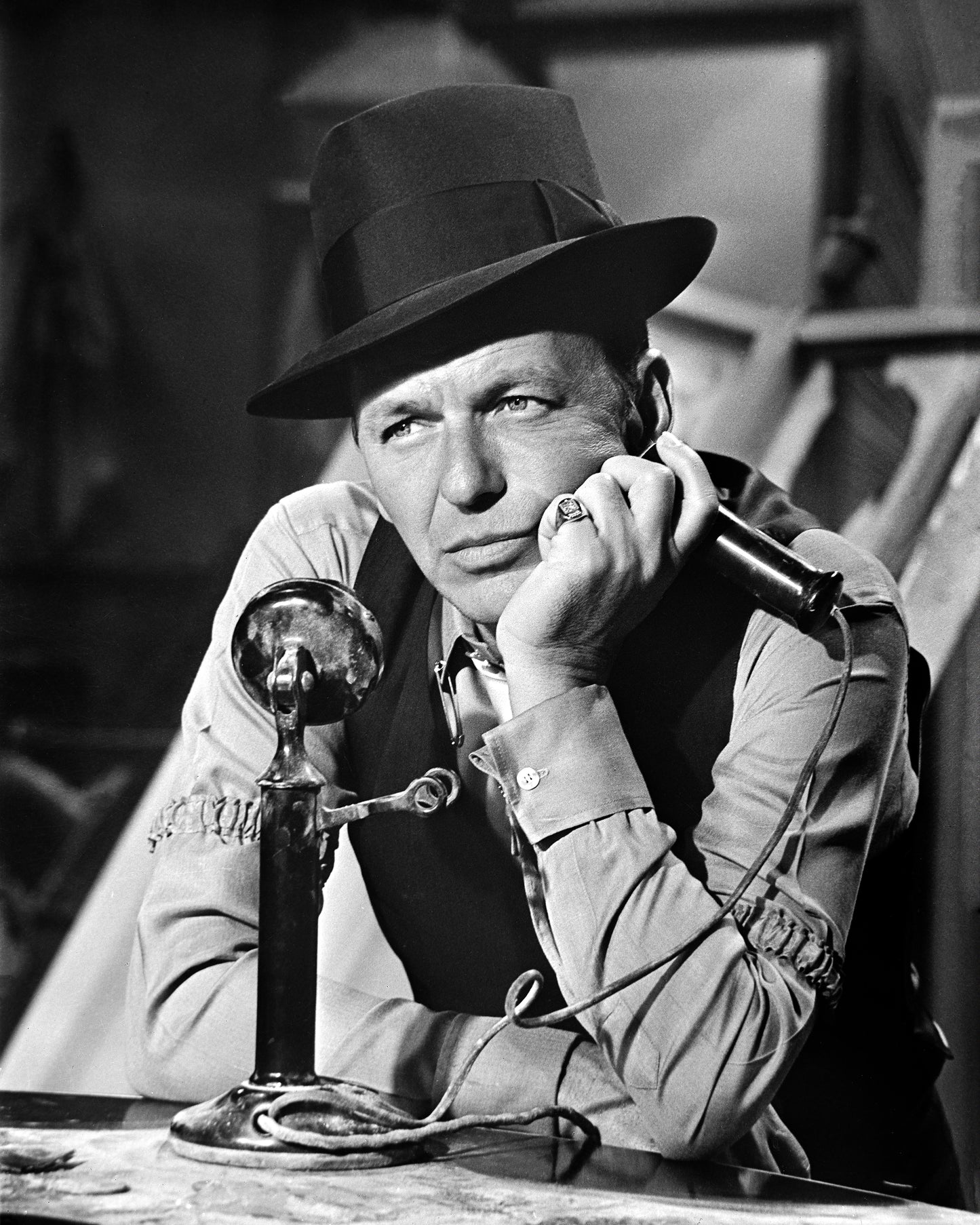 Frank Sinatra dans "Robin et les 7 capots"