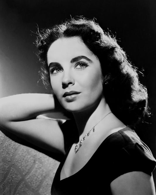 Elizabeth Taylor Classical Elegance