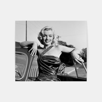 Marilyn Monroe Smiling by Frank Worth