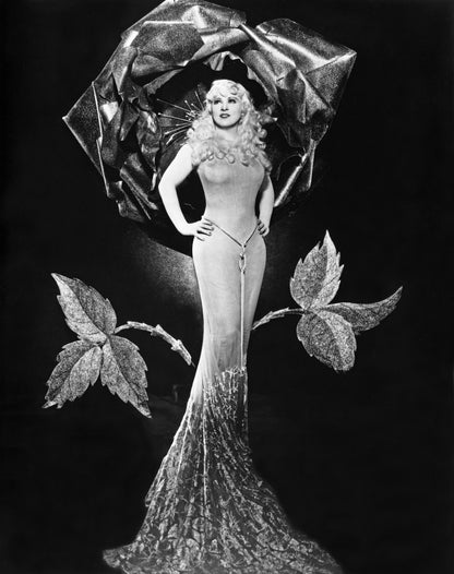 Mae West: Rosen-Glamour