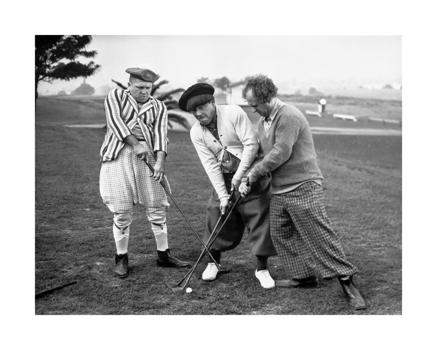 Les Trois Stooges jouent au golf