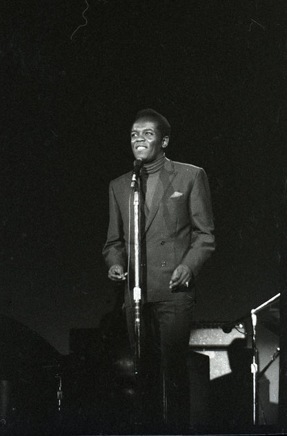 Lou Rawls Performing at Monterey Pop