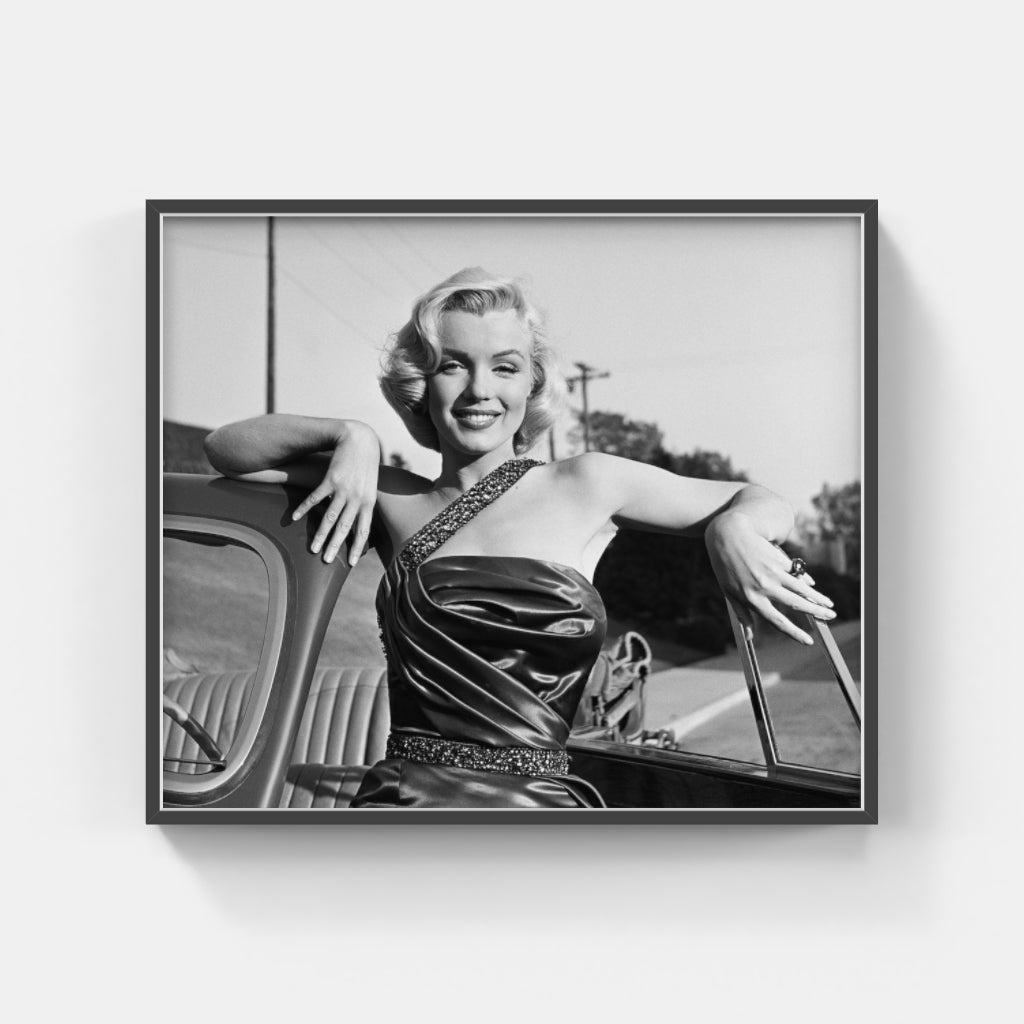 Marilyn Monroe Smiling by Frank Worth