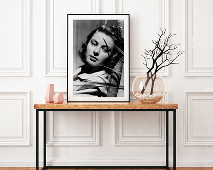 Johnny Cash joue de l'harmonica