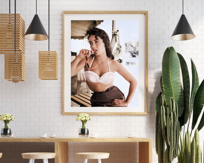 Elizabeth Taylor with Sunglasses for "Giant"