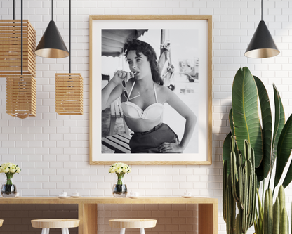 Elizabeth Taylor with Sunglasses for "Giant"