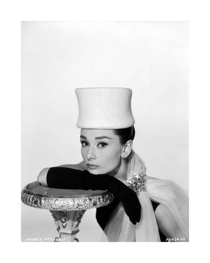 Portrait Glamour d'Audrey Hepburn en Tulle