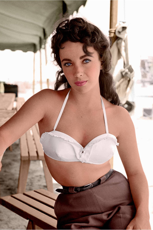 Elizabeth Taylor Behind the Scenes